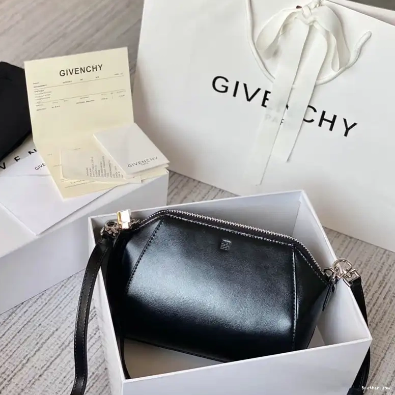 Brother sam Givenchy 2209SW0022 Bag 0805